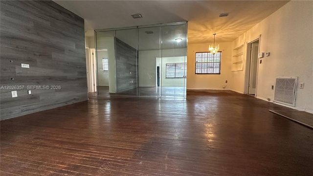 1090 NW 134th Street, North Miami, FL 33168