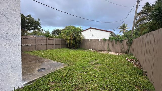 1090 NW 134th Street, North Miami, FL 33168