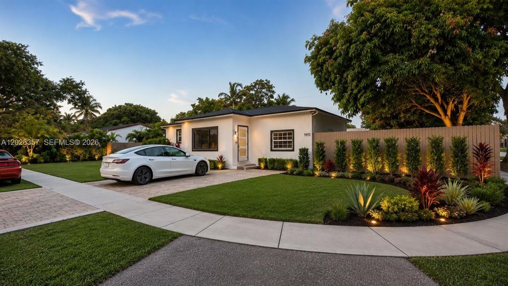 1090 NW 134th Street, North Miami, FL 33168