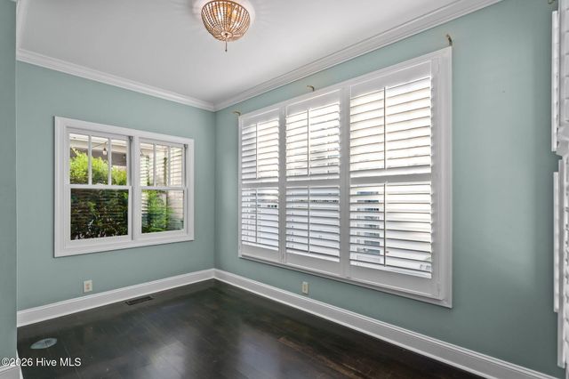 8120 Mason Ridge Lane, Wilmington, NC 28409
