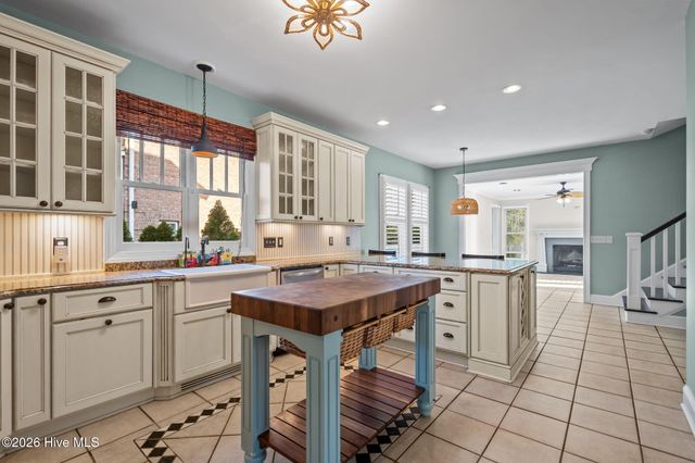 8120 Mason Ridge Lane, Wilmington, NC 28409