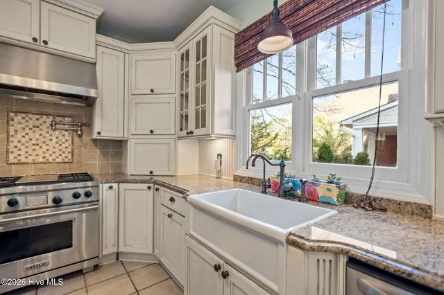 8120 Mason Ridge Lane, Wilmington, NC 28409
