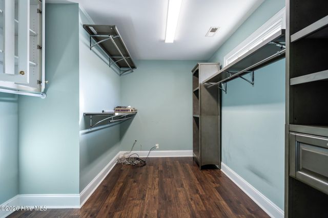 8120 Mason Ridge Lane, Wilmington, NC 28409
