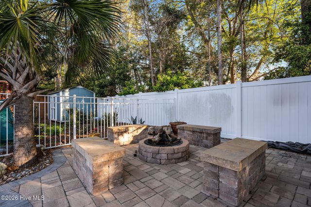 8120 Mason Ridge Lane, Wilmington, NC 28409