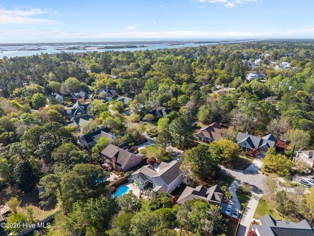 8120 Mason Ridge Lane, Wilmington, NC 28409