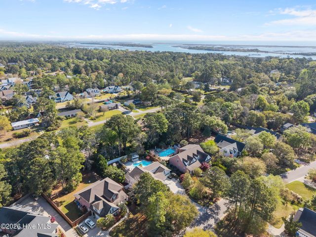 8120 Mason Ridge Lane, Wilmington, NC 28409