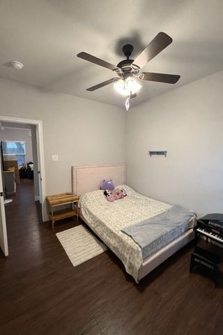 1305 E 6th Avenue, Corsicana, TX 75110