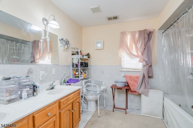 1633 Grier Ave, Linden City, NJ 07036