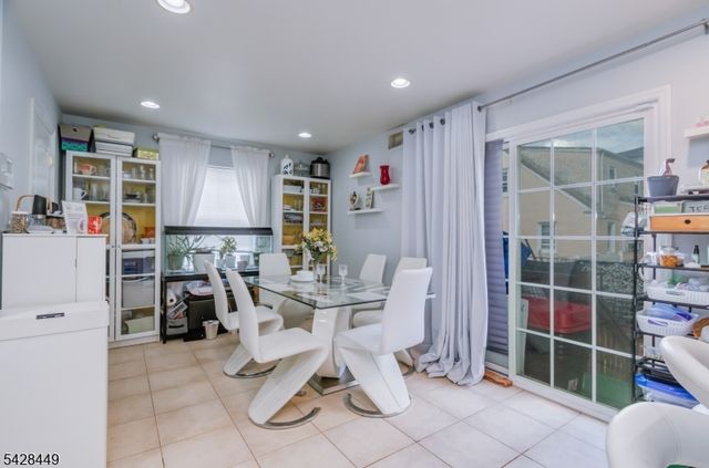 1633 Grier Ave, Linden City, NJ 07036