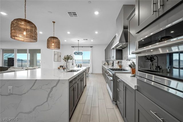 318 Kandinsky Court, Henderson, NV 89012