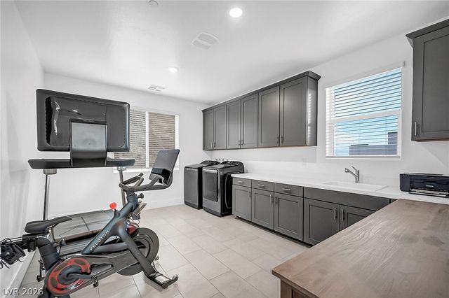 318 Kandinsky Court, Henderson, NV 89012