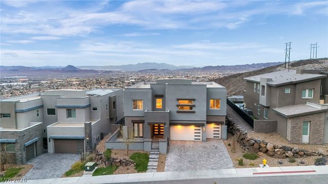 318 Kandinsky Court, Henderson, NV 89012