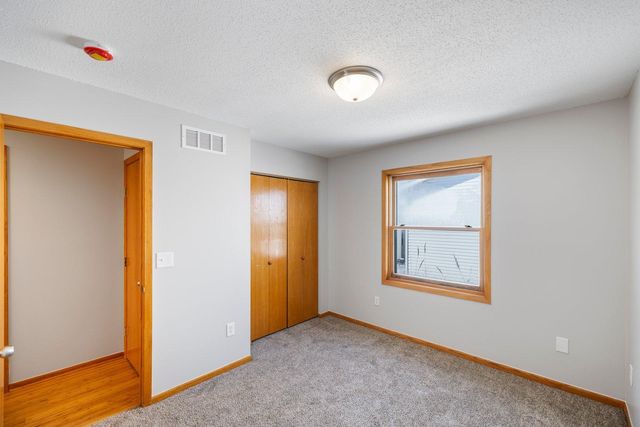 4834 10th Street NW, Rochester, MN 55901