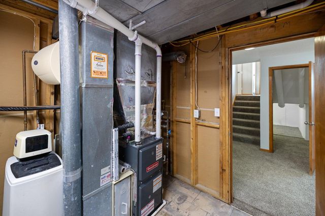 4834 10th Street NW, Rochester, MN 55901