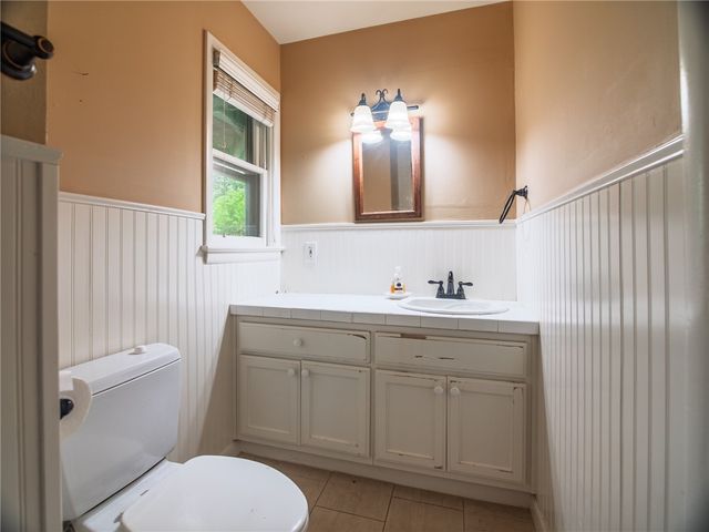 1917 Woodland Avenue, Fayetteville, AR 72703