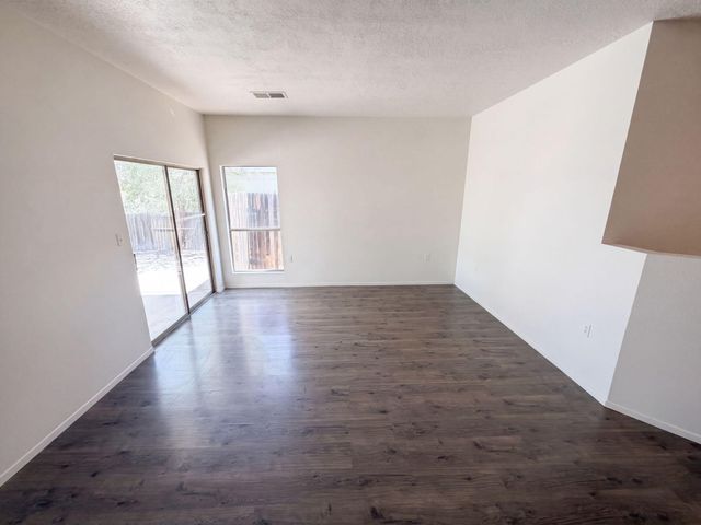 1610 Perma Drive NE, Rio Rancho, NM 87144