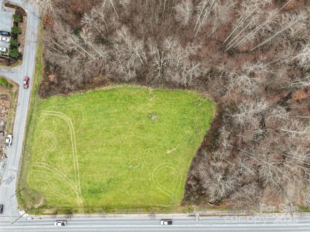 000 Soco Road 2, Maggie Valley, NC 28751