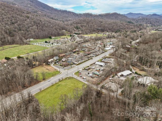 000 Soco Road 2, Maggie Valley, NC 28751