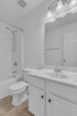 68 John Sevier Ave, Clarksville, TN 37040