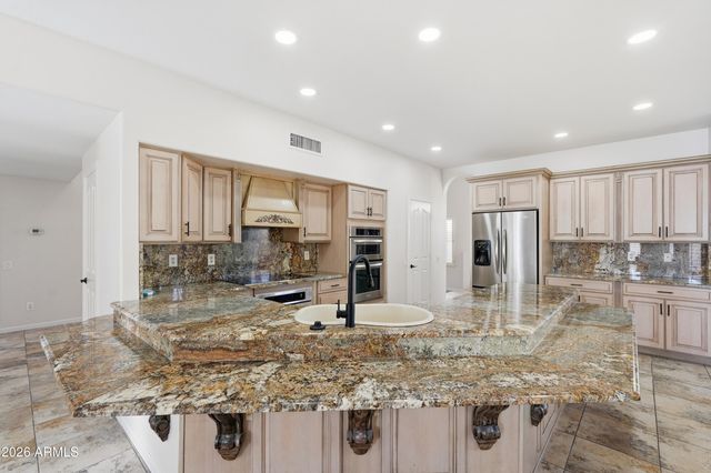 2232 E TAHITIAN Way, Gilbert, AZ 85234