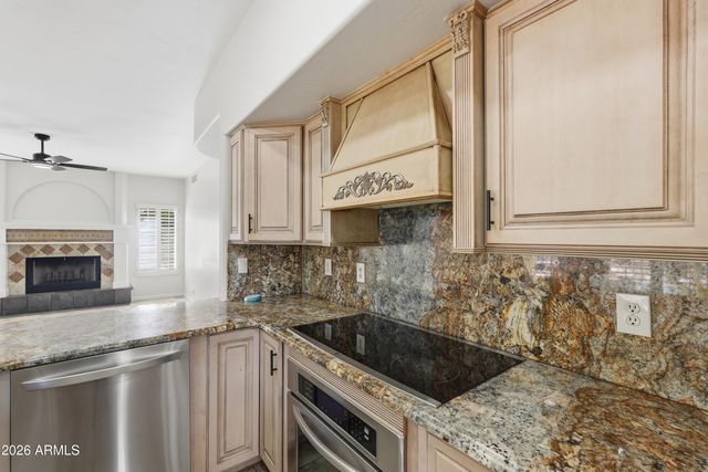 2232 E TAHITIAN Way, Gilbert, AZ 85234