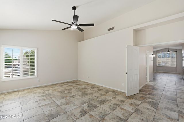 2232 E TAHITIAN Way, Gilbert, AZ 85234