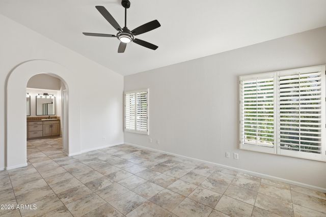 2232 E TAHITIAN Way, Gilbert, AZ 85234