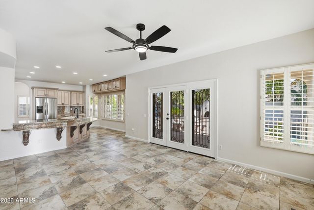 2232 E TAHITIAN Way, Gilbert, AZ 85234