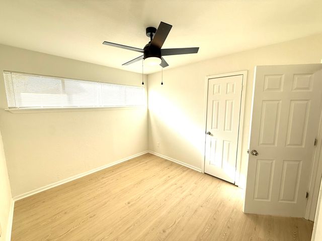 1401 Arvel, Azle, TX 76020