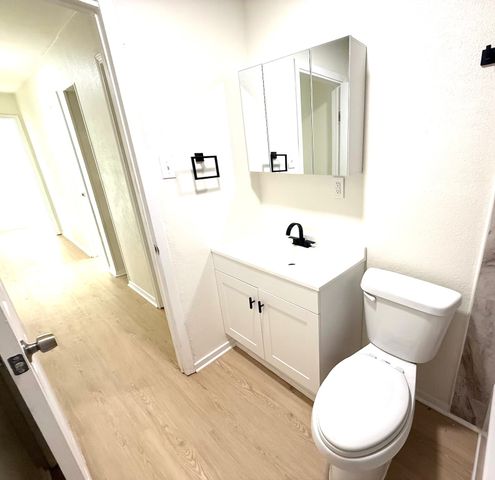 1401 Arvel, Azle, TX 76020