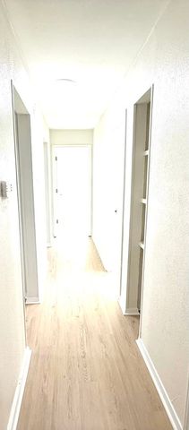 1401 Arvel, Azle, TX 76020