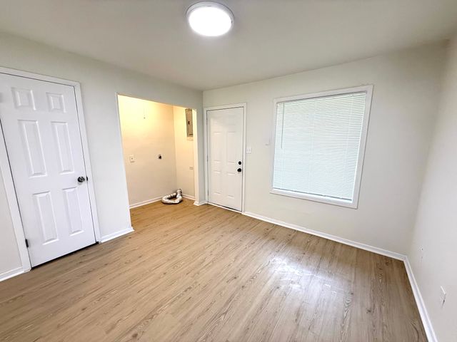 1401 Arvel, Azle, TX 76020