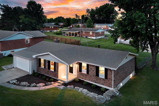 1152 Tumbleweed Trail, Ellisville, MO 63011