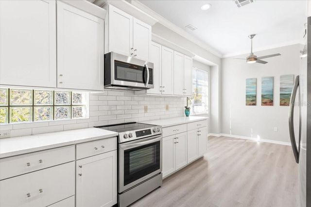 700 SILK OAK DRIVE, Venice, FL 34293