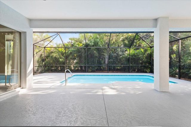 700 SILK OAK DRIVE, Venice, FL 34293