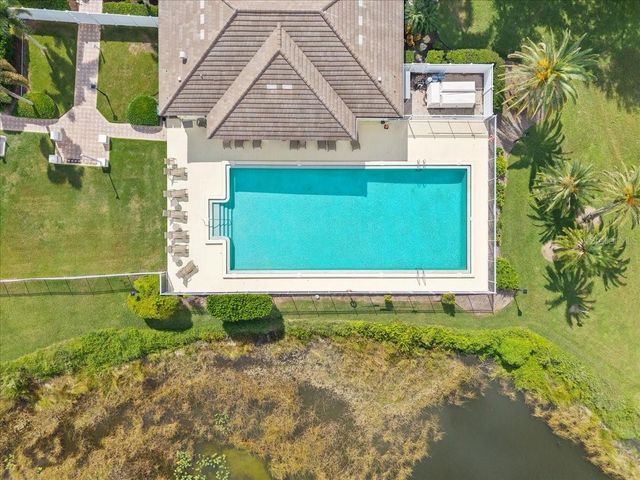 700 SILK OAK DRIVE, Venice, FL 34293