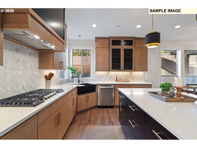 2341 E FOXTROT St, La Center, WA 98629