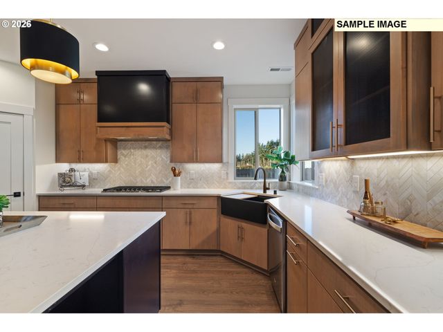 2341 E FOXTROT St, La Center, WA 98629