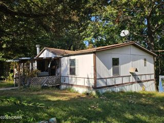10553 Ridgeway Circle, Granby, MO 64844