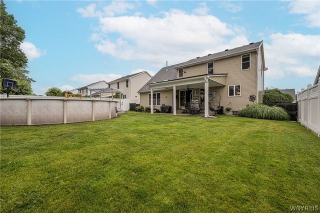 4341 Arrowwood Drive, Hamburg, NY 14075