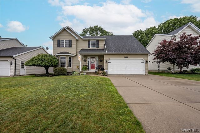 4341 Arrowwood Drive, Hamburg, NY 14075