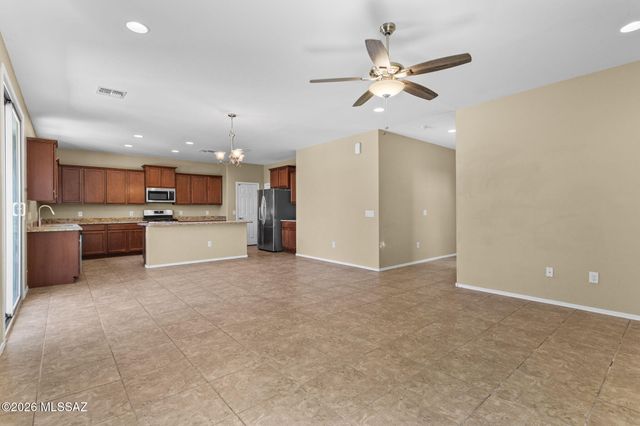 5219 E Fairy Duster Drive, Tucson, AZ 85756