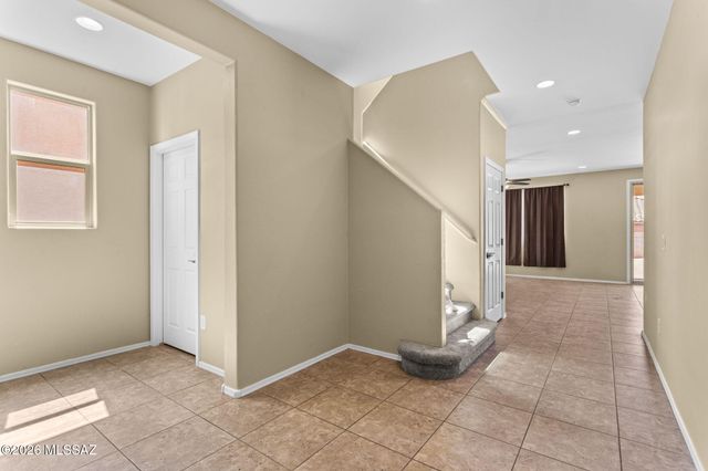 5219 E Fairy Duster Drive, Tucson, AZ 85756