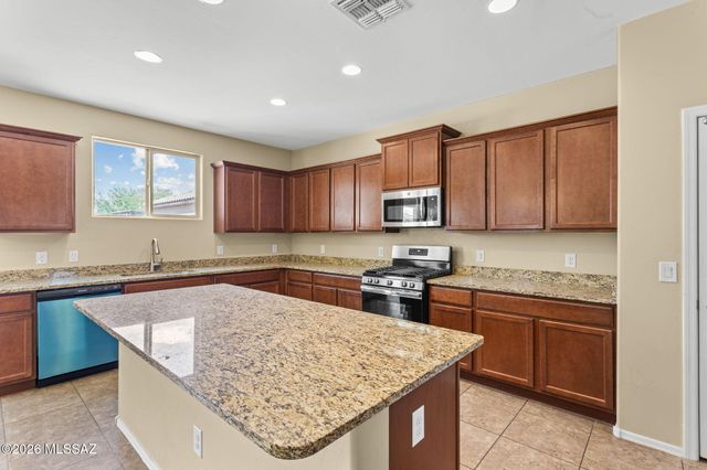 5219 E Fairy Duster Drive, Tucson, AZ 85756