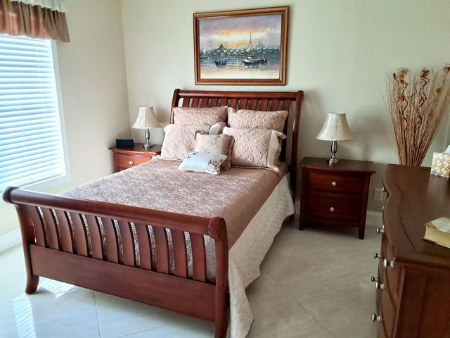 1215 Poinsettia Drive, Deerfield Beach, FL 33442