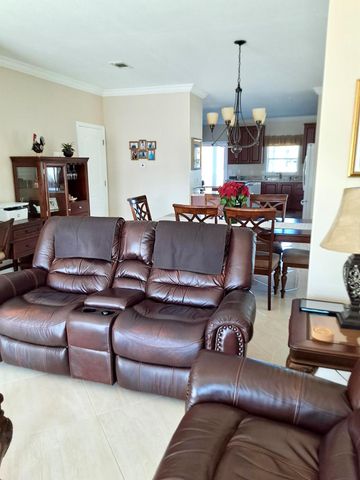 1215 Poinsettia Drive, Deerfield Beach, FL 33442