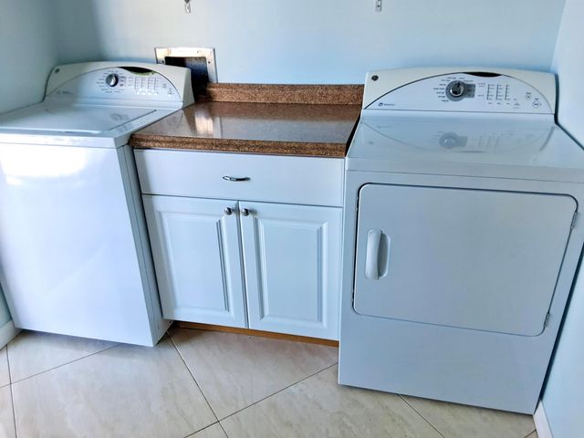 1215 Poinsettia Drive, Deerfield Beach, FL 33442