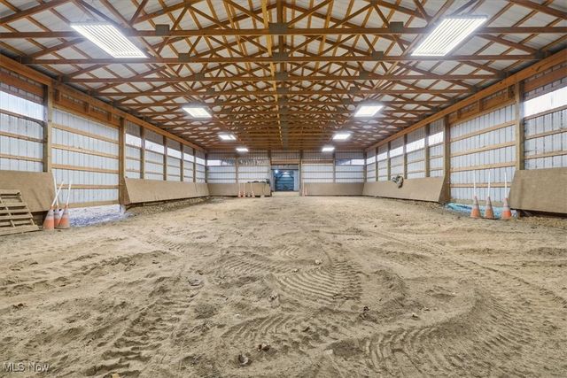 3200 Millersburg Road, Gambier, OH 43022