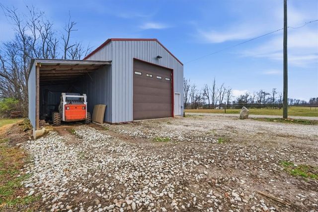 3200 Millersburg Road, Gambier, OH 43022