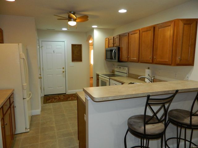 1511 S Arbor Ridge Court, Bloomington, IN 47403